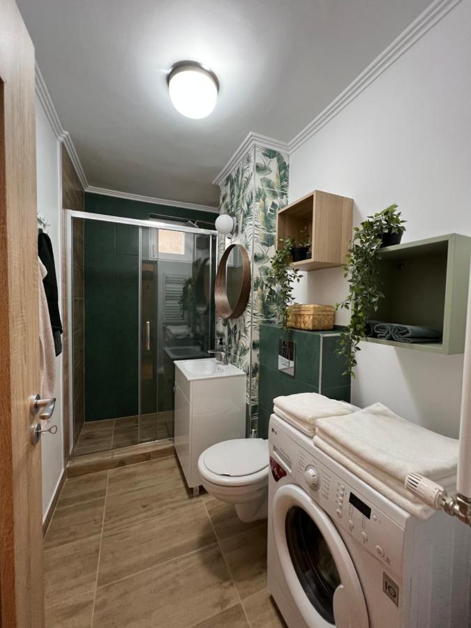 Riverside Jungle Green Apartment Oradea Zewnętrze zdjęcie